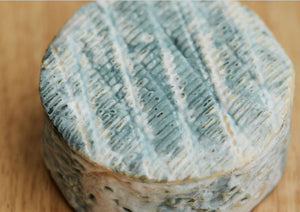 Isle of Wight Blue Cheese (200g - 230g)